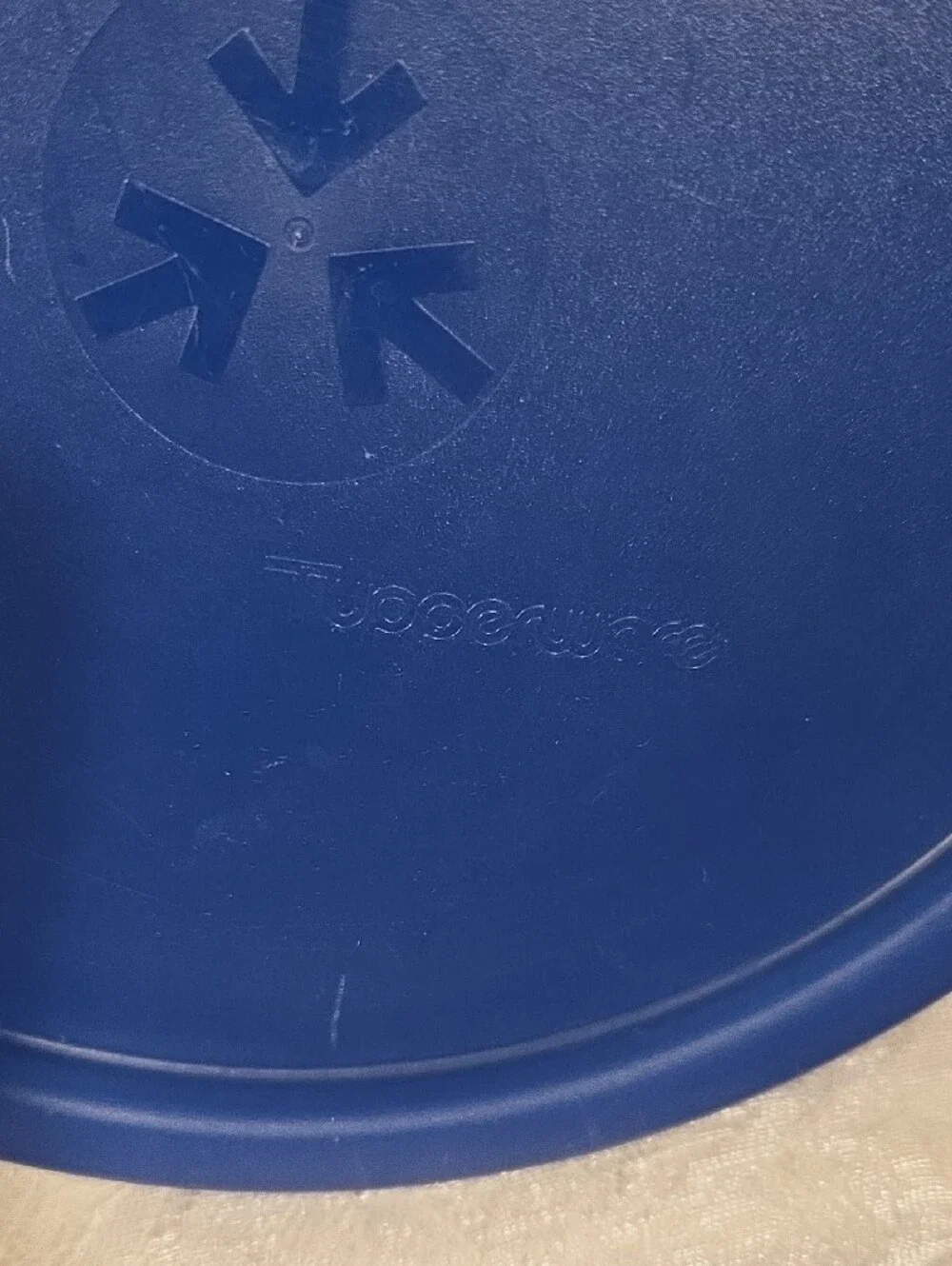 Tupperware one touch